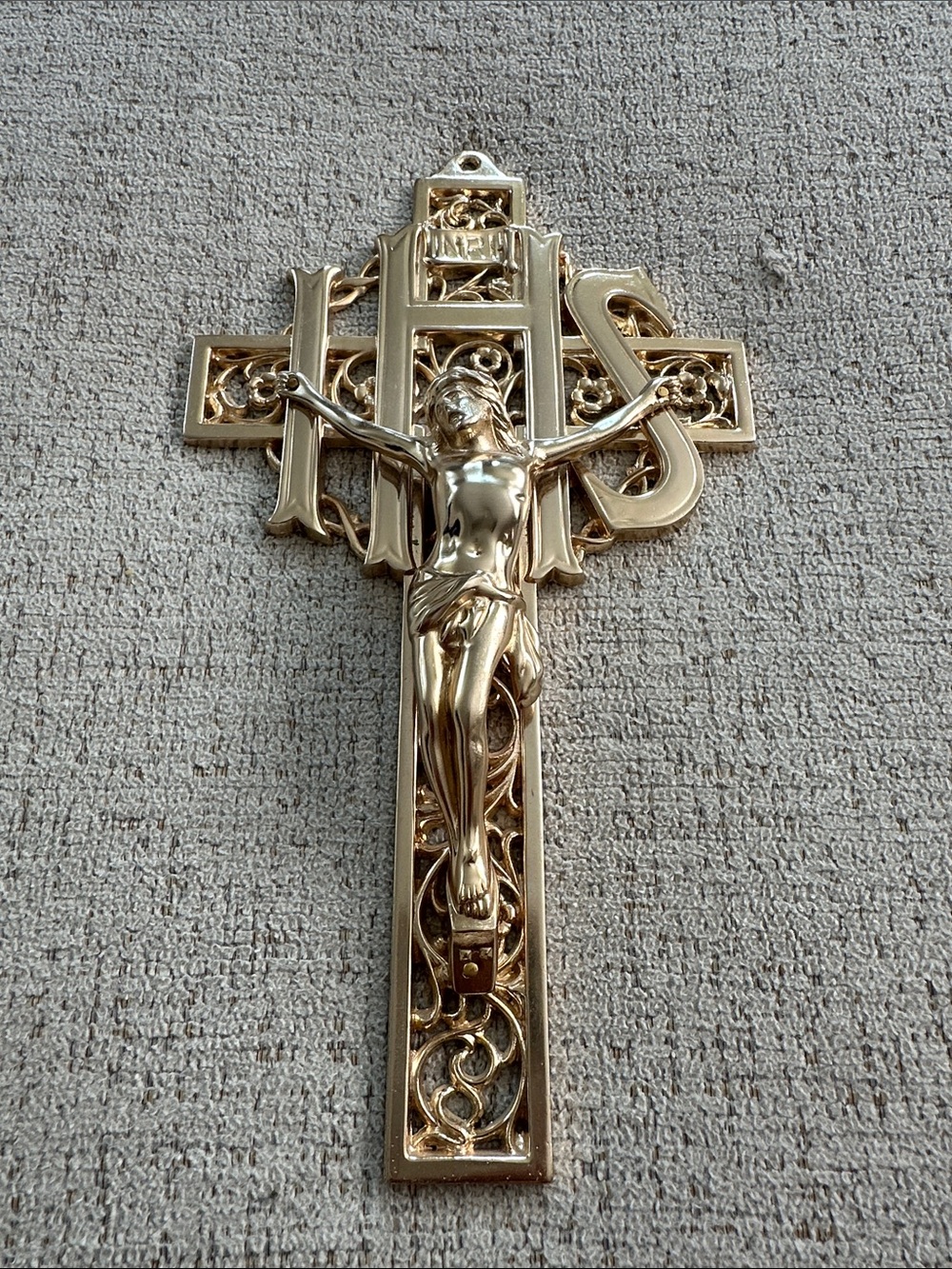 Vintage Or ate Filigree IHS Wall Crucifix- Gold Tone Cast Metal 9”